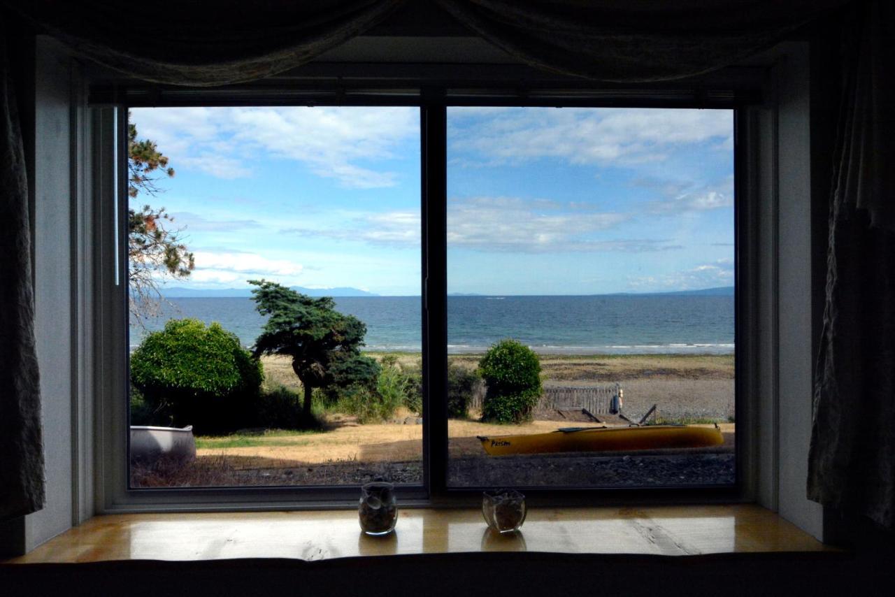 Oceanfront Paradise Comox Exterior foto