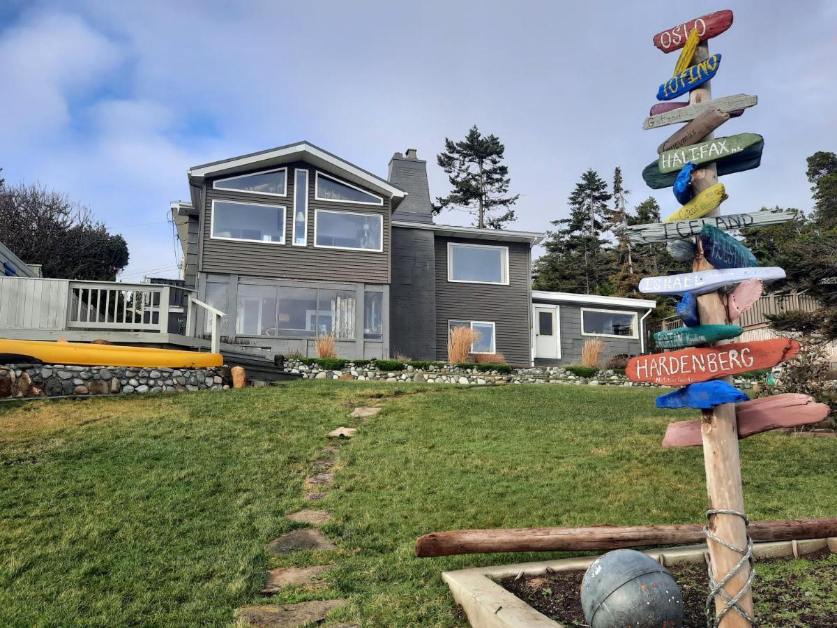 Oceanfront Paradise Comox Exterior foto